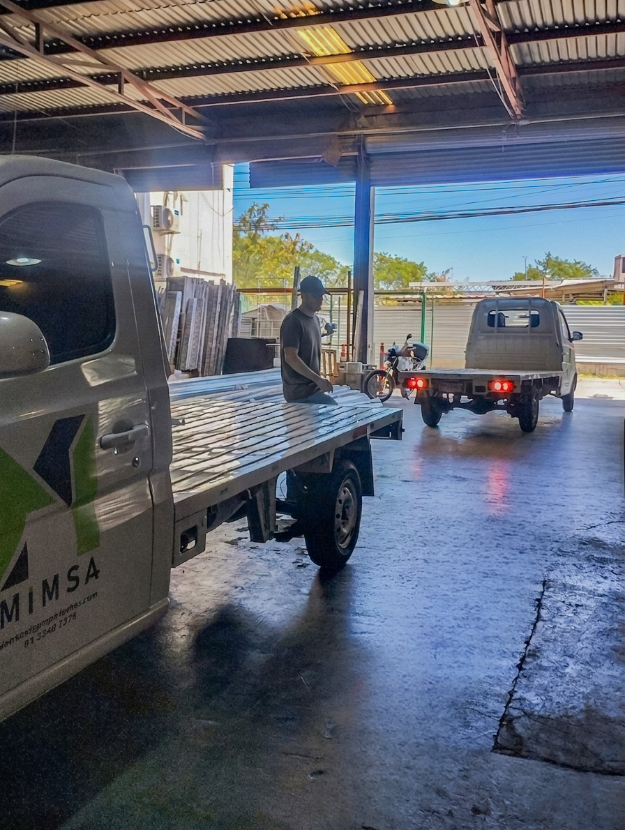 Reparto de perfiles metálicos MIMSA